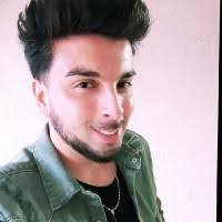 200+ perfiles de «Fuller»