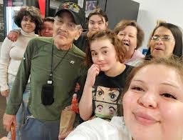 Karen Batres's Instagram, Twitter & Facebook