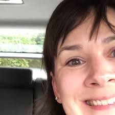 Melissa Burchett's Instagram, Twitter & Facebook