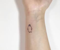Kucuk Dovme Modelleri Koreli Sanatcidan Mini Tattoos Dovme Modelleri Karizmatik Dovmeler