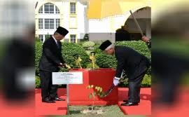 Persidangan tersebut berakhir pukul 5.30 petang ini. Agong Hadir Mesyuarat Majlis Raja Raja