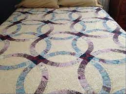 The Classic Double Wedding Ring Double Wedding Rings Double Wedding Ring Quilt Wedding Ring Quilt