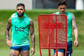 Arrascaeta mostrando toda sua classe. Gabigol Re Introduces Himself To Flamengo After A Controversy In The Casino Arrascaeta Continues In Uruguay Prime Time Zone Sports Prime Time Zone