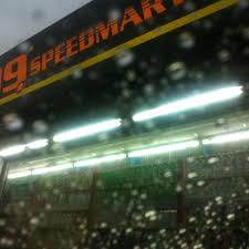 Setelah hipotermia, menkes terawan akan lebih fokus dalam menangani penyakit kencing tikus atau leptospirosis yang memang sering terjadi pasca banjir. 99 Speedmart Convenience Store In Petaling Jaya Selangor