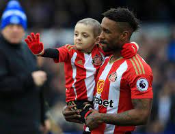 In january 2015, signed for sunderland afc. Jermain Defoe Still Thinks Of Tragic Friend Bradley Lowery Every Day The Northern Echo