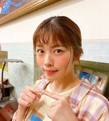 土曜ナイトドラマ 妖怪シェアハウス 第四怪は8月22日はinstagramを利用しています 本日も撮影終了 今日は夜の撮影中に近所で花火が上がったよ なぜか頬をほんのり赤らめメイクの澪ちゃん まさかまさか恋の予感か 妖怪シェアハウス 小芝風花 恋の予感