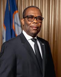 One portfolio. One project team. One goal. In Haiti's education sector,  @caribbeandevelopmentbank and @worldbank streamlined support through a  shared implementation unit—lightening the load