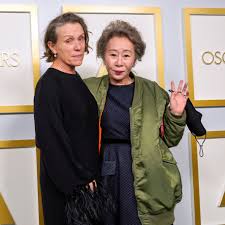Born in 1957 in illinois, frances mcdormand received numerous awards, among them two oscars, an emmy and a tony award which makes her one of the few actors to have been honored with what is known in the. Low Fi Red Carpet Energy Was Legitimately Inspiring At The 2021 Oscars British Vogue