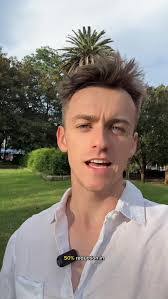 Nicholas Killen's Instagram, Twitter & Facebook