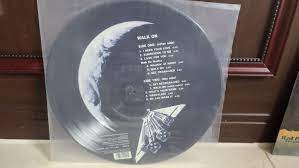 ℗ 1994 umg recordings, inc. Boston Walk On Vinyl Photo Metal Kingdom