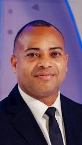 El abogado Carlos Mesa examina las causas por las que varios presidentes  dominicanos han impulsado modificaciones de la Constitución, a propósito de  la última sometida por el presidente Luis Abinader. No te