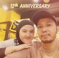 Daniel Roekito hari ini meninggalkan anak asuhnya. Ia akan merayakan Natal  bersama keluarganya di Yogyakarta. "Saya hari ini pulang, mau ketemu  keluarga. Saya akan melanjutkan program yang sudah berjalan. Nanti, Senin  Daniel