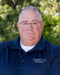 Thomas Veno's Instagram, Twitter & Facebook