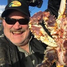 Liana Manning's Instagram, Twitter & Facebook