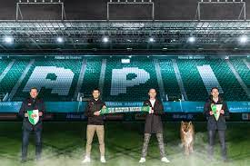 Rapid also won a german title in 1941 when the country was part of germany. Neue Ausruster Fur Sk Rapid Wien Stadionwelt