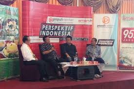 Malahan peluang membuang undi telah pernah dinikmat oleh rakyat negara ini sebelum merdeka lagi iaitu pada tahun 1951 dan 1955. Desentralisasi Arti Kelebihan Dan Kelemahannya Halaman All Kompas Com