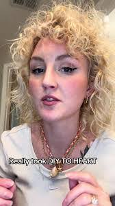 Noelle Pierce's Instagram, Twitter & Facebook