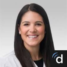 Kristin Bean's Instagram, Twitter & Facebook