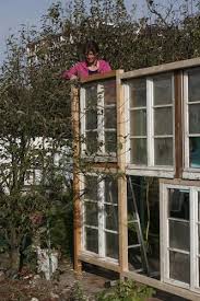 Bauanleitung Gewachshaus Aus Alten Fenstern Gunstig Und Schon Gewachs Gewachshaus Tomatenhaus Selber Bauen