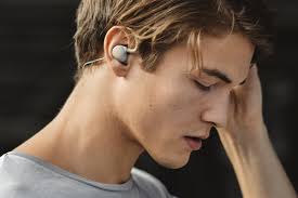 Le casque audio a parcouru un très long chemin depuis son invention et il n'est plus uniquement réservé à une élite de professionnels ou de autrement dit, l'univers du casque audio devient de plus en plus vaste et complexe et certains peuvent s'y perdre. Les 10 Meilleurs Casques Audio Pour Le Sport L Equipe