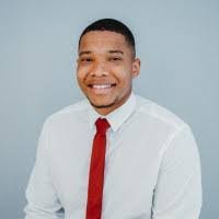 Cameron Saylor's Instagram, Twitter & Facebook