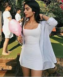 Khushi Kapoor Wiki Age Boyfriend Caste Biography More Wikibio Her hair color is black and eye color is dark brown. khushi kapoor wiki age boyfriend