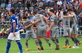Los cementeros y rayados entregaron un partido de alto nivel futbolístico, digno de dos equipos contendientes al título, en el que cruz azul apeló a su grandeza para conseguir una igualada de. Descarrilada Cruz Azul No Pudo Con Rayados