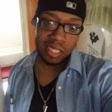 Darius Knox's Instagram, Twitter & Facebook