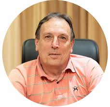 Colaboradores y Secretarios