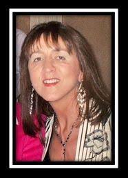 Evelyn Cahill's Instagram, Twitter & Facebook