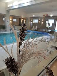 You will discover the wet sauna with aromatherapy, dry sauna and infrared sauna, together with a lot of ice. Revelion Munte Spa Calimanesti Caciulata Hotel Orizont Cozia Pico Mar Travel