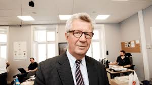 Johan giesecke was born on september 9, 1949 in stockholm, stockholms län, sweden. Johan Giesecke Sprejemati Omejitvene Ukrepe Je Zelo Lahko Odpravljati Jih Pa Zelo Tezko Mladina Si