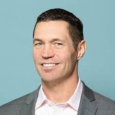 Eric Hemmer's Instagram, Twitter & Facebook