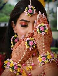 Pink And Yellow Flower Jewellery Gotapatti Set Necklace Earrings Bracelet Mangtika 6 P In 2020 Wedding Flower Jewelry Flower Jewellery For Haldi Fresh Flower Jewelry