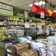 We have been serving oviedo and surrounding areas for over the past 25 years. Do It Yourself Lawn And Pest 18 Photos 16 Reviews Pest Control 1321 W Broadway St Oviedo Fl Phone Number