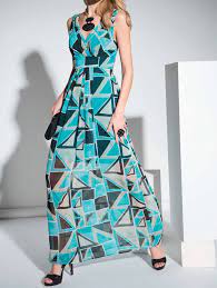 Jun 01, 2021 · faranno al caso nostro le soluzioni con pantaloni in shantung di seta a piega stirata, in crepe, in georgette o in raso voluti da intrend e dalla collezione abiti da cerimonia marina rinaldi. Edas Italia Abito Giacobbo Georgette Lungo Fantasia Cerimonia Party 42 Turchese Abiti Stile Di Moda Vestiti