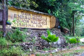 Selai was officially opened to public in 2003. Kemegahan Air Terjun Buaya Sangkut Endau Rompin Libur