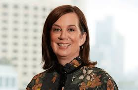 Roger Whittaker's wife, Natalie Deirdre O'Brien Biography: Age, Net Worth,  Wikipedia, Pictures, Nationality, Children, Height