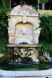 Dans les jardins du ciel. Les Jardins De L Imaginaire Guide Du Perigord