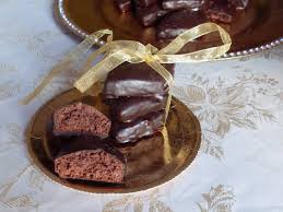 Ricette di dolci natalizi campani. I Tipici Dolci Natalizi Della Tradizione Napoletana Viaggia In Campania