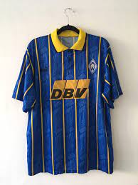 The students took the name werder from the german word for river peninsula, which described the riverside field on which they played their first football games. Werder Bremen Away Football Shirt 1995 1996 Sponsored By Dbv Versicherung