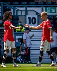 Manchester united neues trikot 21/22. 7z7u I4ozcfytm