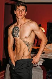 Sexy Male Model Daniel Jensen Showing Off His Gorgeous Ass - Nude Men, Nude  Male Models, Gay Selfies & Gay Porn