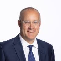 Simon Gamble's Instagram, Twitter & Facebook