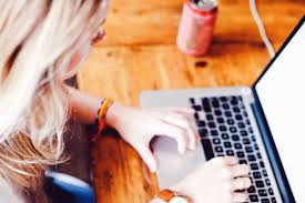 Select the one the best suits the energy of the company you're applying to and use either a specific name or department depending on the information you have available. Who To Address Cover Letter To If Unknown With Examples Zippia
