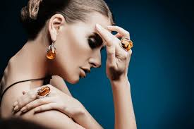 2+ Thousand Amber Lady Royalty-Free Images, Stock Photos & Pictures