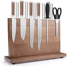 Most magnetic holders have very simple designs as it is more important to take note of the functionality instead of its appearance although what makes. The Best Magnetic Knife Holder Allrecipes