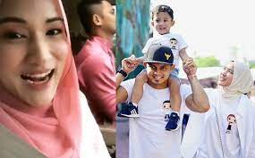 Mariam kampung putat, momok the movie, gengster celop, suamiku encik sotong, romeo kota, mama. Video Hairul Azreen Kantoikan Hanis Zalikha Nyanyi Buat Netizen Terhibur Gempak