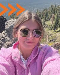 There's a different way to earn a living. There's a different way to do  good in the world." Chris Maliszewski shares the painful turning point in  his life, where he had to