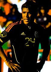 Football statistics of jonathan dos santos including club and national team history. Jonathan Dos Santos Wikipedia